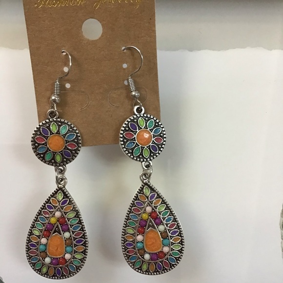 Multicolor earrings very pretty New - Picture 4 of 6